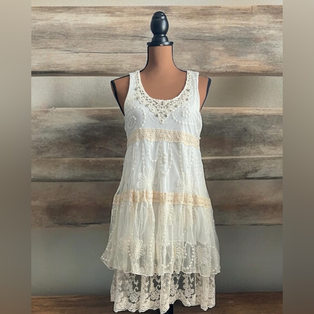 Style Crochet and Lace Overlay Dress